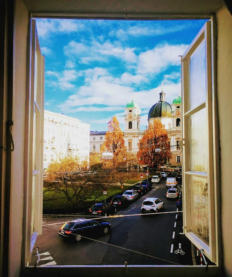 Sishaus - View At Mozarts Hostel Salzburg Exterior foto
